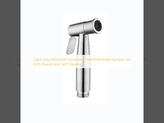 하얀 회색 욕실 액세서리 손잡이 비데트 스프레이어 세트